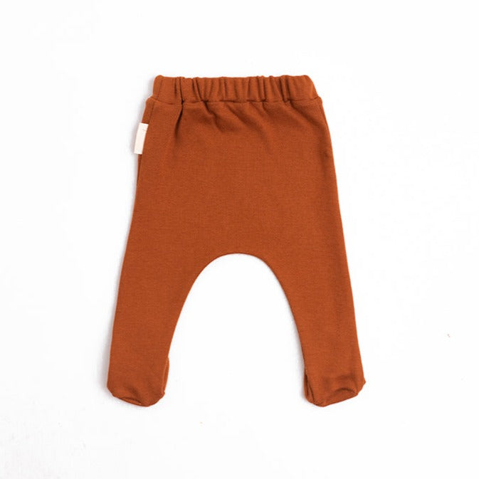 Lilli biologisch broekje met voetjes